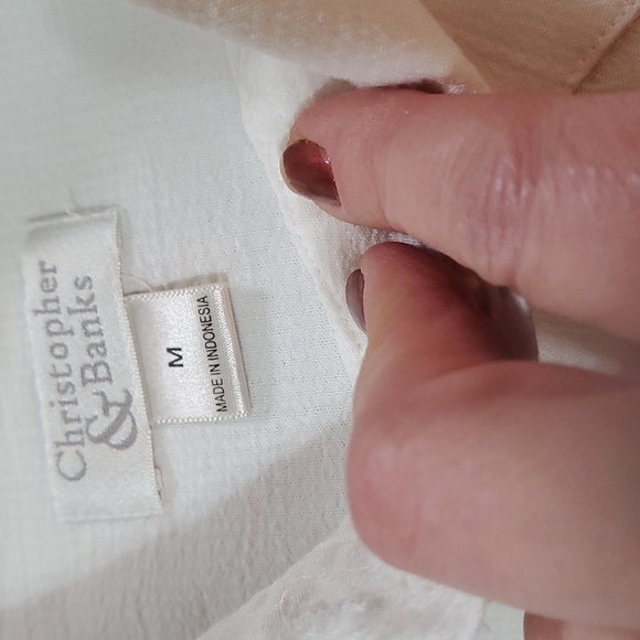 Vintage Christopher and banks blouse. Med white nwot - Picture 2 of 7